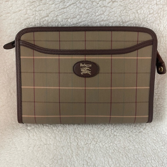 Burberry zip clutch - Picture 1 of 3